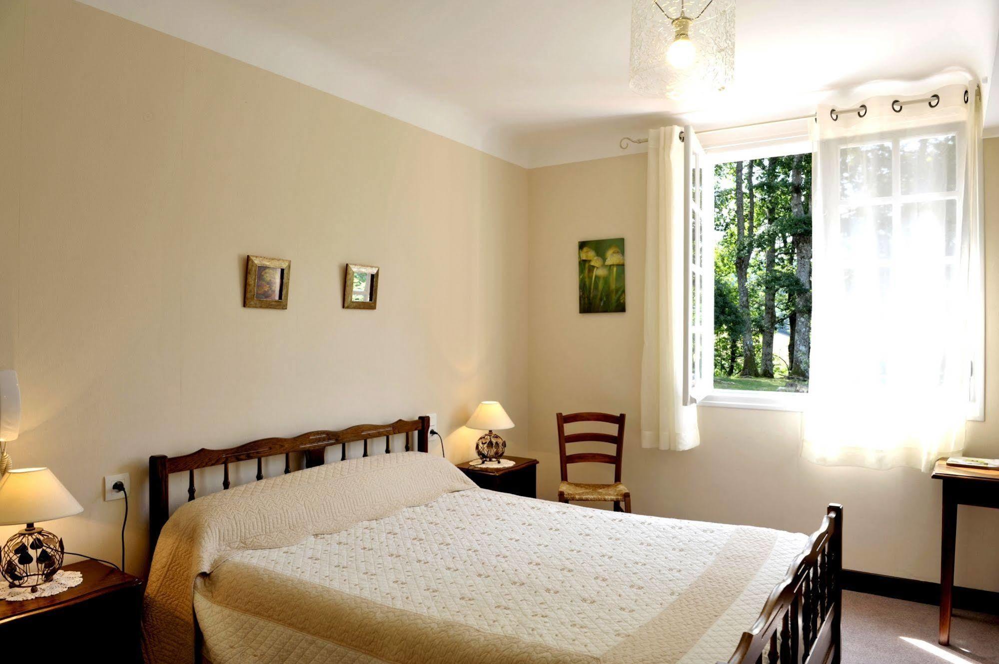 Logis Hotel St Sylvestre Aldudes Ngoại thất bức ảnh